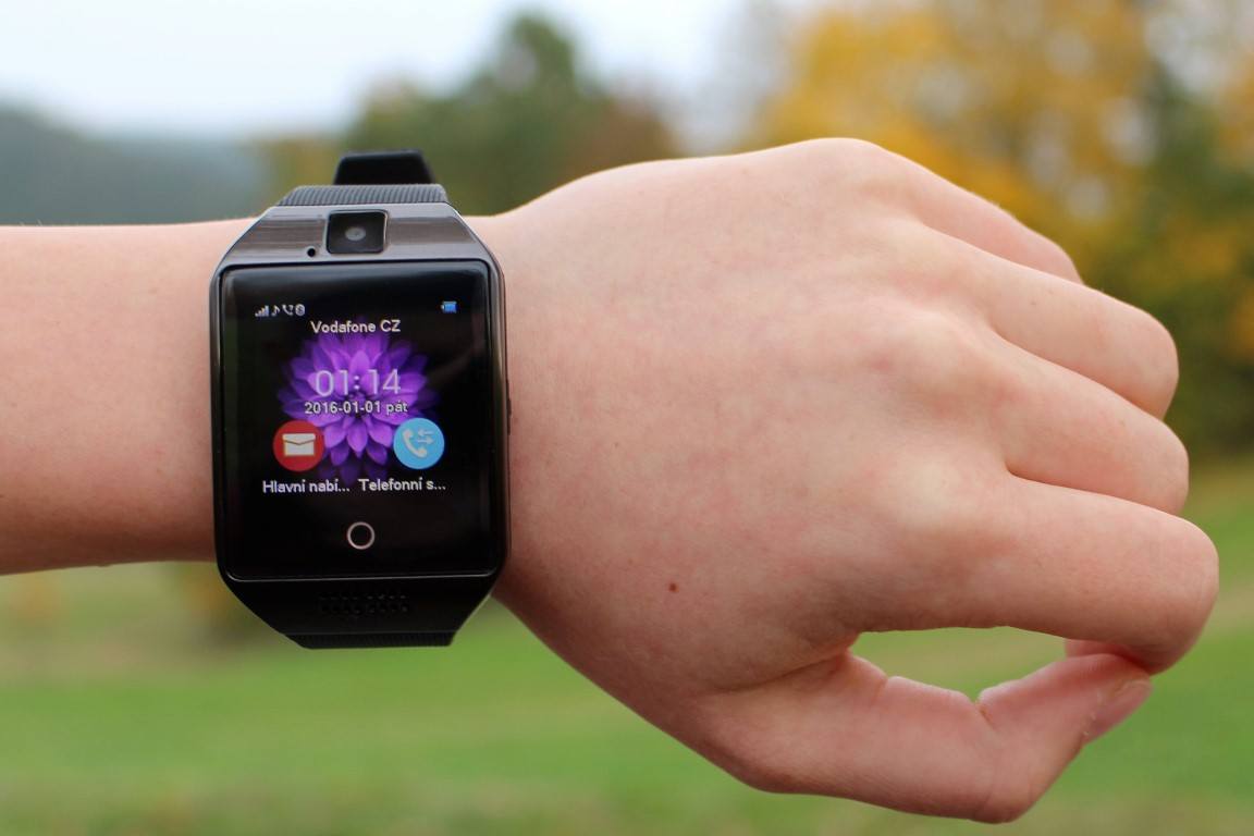 qiufeng q18 smart watch